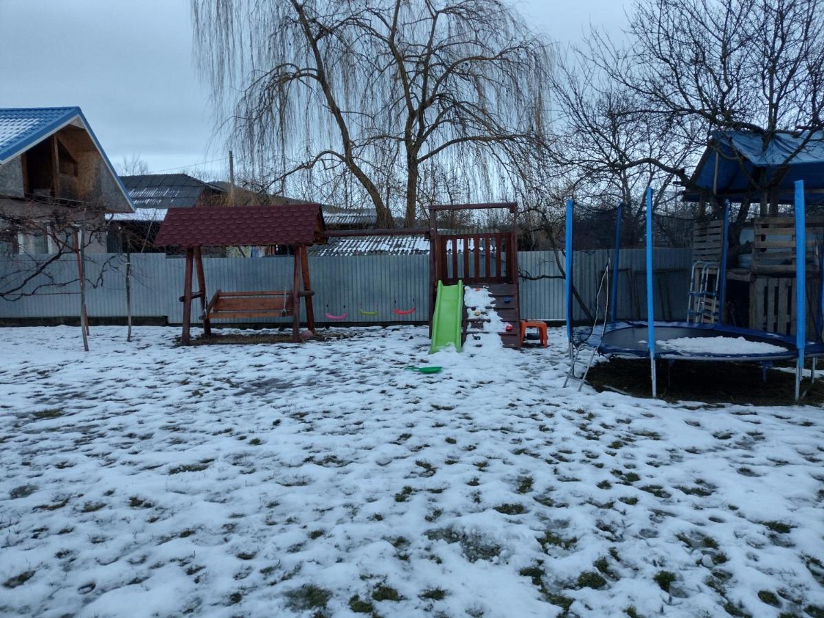 Cazare Ieftina Piatra Neamt Exterior photo