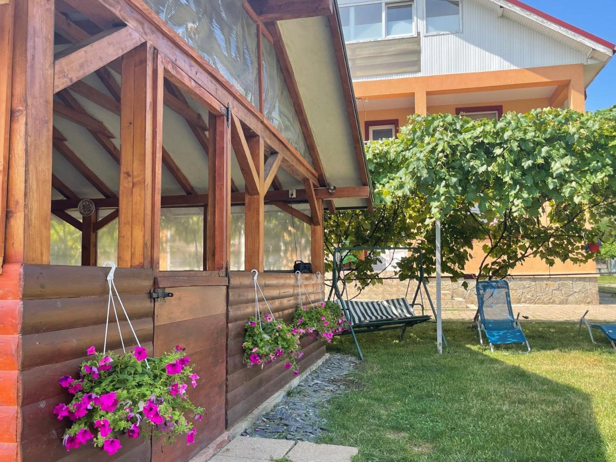 Cazare Ieftina Piatra Neamt Exterior photo